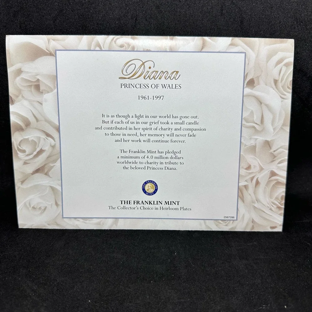 The Princess‎ Diane of Wales Rose Collectors Porcelain Plate Platinum bordered